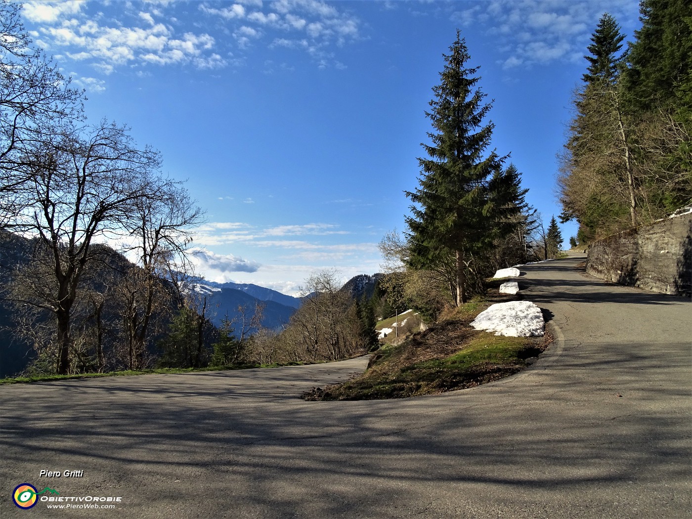 09 Partenza  dal tornante 9  della strada per il Passo S. Marco.JPG